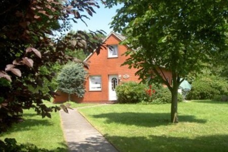 Foto 1 Ferienhaus Ostfriesland Neuharlingersiel & Umgebung Sönnichsen "Haus Warf-Eck" (Objekt 99486) buchen