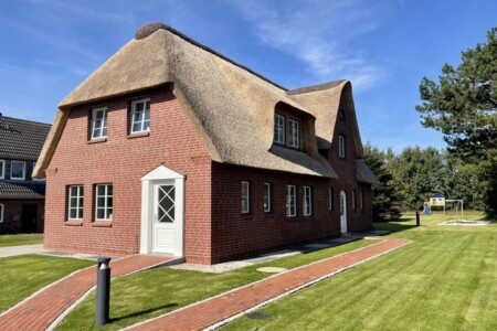 Foto 1 Ferienhaus Ostfriesland Amrum Ferienhaushälfte Jöri Hüs 1 (Objekt 71612) buchen