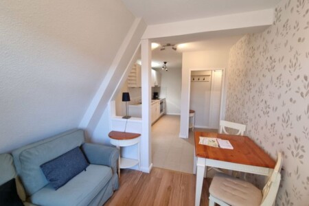 Foto 1 Ferienwohnung Ostfriesland Föhr Mittelstraße 14 - Olhörn (Objekt 72030) buchen