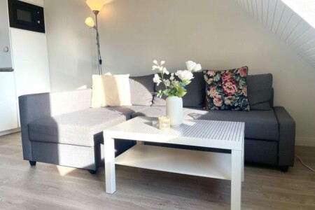 Foto 4 Ferienwohnung Ostfriesland Zwischen Elbe und Weser Ferienwohnung 'Haus Ingeborg, Wohnung 2/OG' (Objekt 70988) buchen