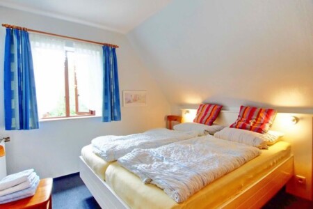 Foto 1 Ferienwohnung Ostfriesland Föhr Gästehaus Bruhn 6 (Objekt 84444) buchen