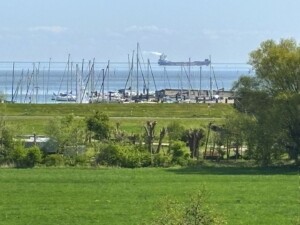 Tief 10 mit beheiztem Pool – Robbe 407