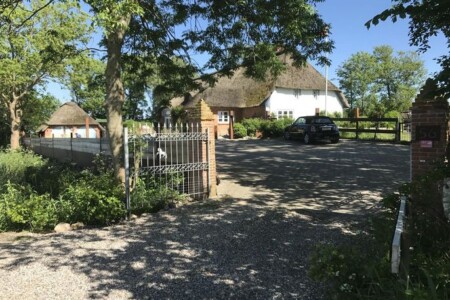 Foto 2 Ferienwohnung Ostfriesland Nordfriesland Burgmarwig Rosenidylle (Objekt 93791) buchen