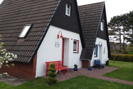 Foto 4 Ferienhaus Ostfriesland Carolinensiel Grietje II (blaues Haus rechts) (Objekt 92326) buchen