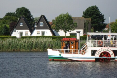 Foto 3 Ferienhaus Ostfriesland Carolinensiel Grietje I (rotes Haus links) (Objekt 85275) buchen