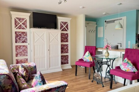 Foto 2 Ferienwohnung Ostfriesland Sylt 6-401, Extravagante Strandwohnung, Art Nouveau meets französischen Landhausstil! 1Zimmer (Objekt 73721) buchen