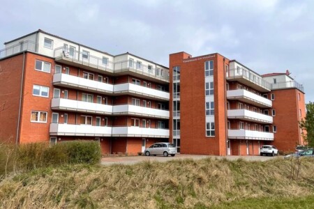 Foto 2 Ferienwohnung Ostfriesland Zwischen Elbe und Weser Haus am Waldbad (Objekt 76864) buchen