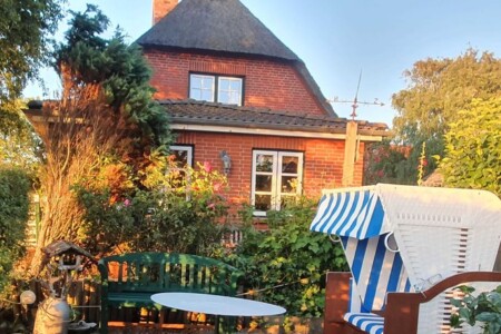 Foto 4 Ferienhaus Ostfriesland Nordfriesland Kapitänshuus (Objekt 96859) buchen