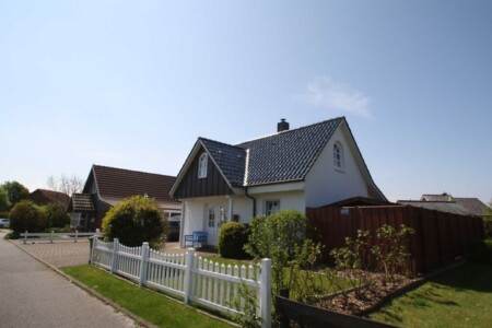Foto 1 Ferienhaus Ostfriesland Dithmarschen Ferienhaus Norderpiep 14 mit Sauna und Kamin, Wlan (Objekt 99071) buchen