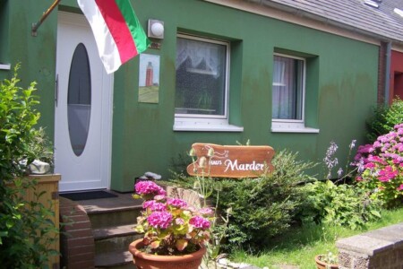 Foto 1 Ferienwohnung Ostfriesland Helgoland Ferienhaus Marder (Objekt 87599) buchen