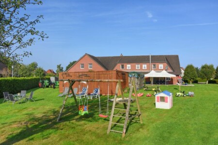 Foto 4 Ferienwohnung Ostfriesland Neuharlingersiel & Umgebung Ferienhof  Zur alten Linde (Objekt 17338) buchen