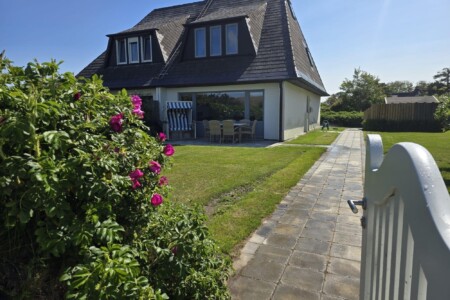Foto 1 Ferienwohnung Ostfriesland Sylt Ferienhaus Am Dorfteich 16a EG (Objekt 70361) buchen