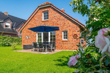 Foto 1 Ferienhaus Ostfriesland Krummhörn & Umgebung An den Zwillingsmühlen (Objekt 42403) buchen