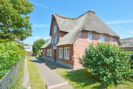 Foto 2 Ferienwohnung Ostfriesland Föhr Altes Lehrerhaus - OG (Objekt 80055) buchen