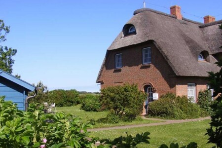 Foto 2 Ferienhaus Ostfriesland Föhr Hüs Saaltfeen, Hausteil Guatingwai 18 a (Objekt 96832) buchen