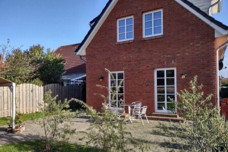 Foto 4 Ferienhaus Ostfriesland Föhr Gartenstr. 6 Wyk Haus Julius* (Objekt 52673) buchen