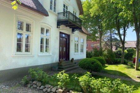 Foto 3 Ferienhaus Ostfriesland Föhr Kapitänshaus Dat Schloss (Objekt 48475) buchen