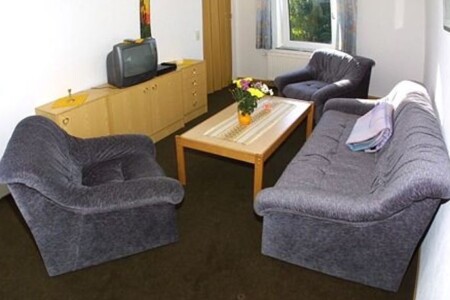 Foto 4 Ferienwohnung Ostfriesland Neuharlingersiel & Umgebung Landhaus Schwanenhof in Ostbense (Objekt 97755) buchen