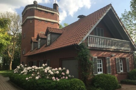 Foto 1 Ferienhaus Ostfriesland Friesland Ferienhaus Turm360, FeWo Vermittlung Nordsee, C. Hüppeler (Objekt 56628) buchen