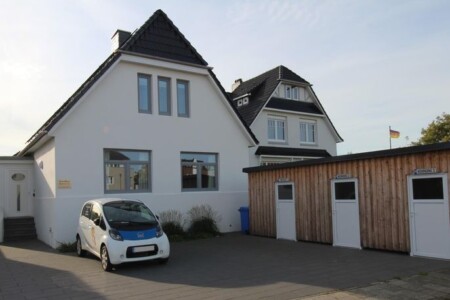 Foto 1 Ferienwohnung Ostfriesland Zwischen Elbe und Weser Residenz Strandhaus Döse (Objekt 63590) buchen