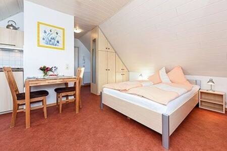 Foto 4 Ferienwohnung Ostfriesland Neuharlingersiel & Umgebung Gästehaus Sturmeck Apartments (Objekt 77515) buchen