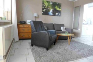 Tief 10 mit beheiztem Pool – Diekwacht 202