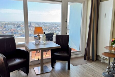 Foto 3 Ferienwohnung Ostfriesland Sylt 1-298a, traumhafter Blick über Sylt im Haus Metropol (Objekt 82396) buchen