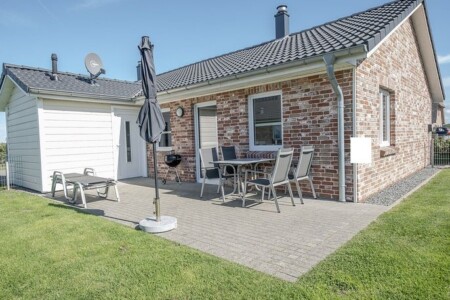 Foto 3 Ferienhaus Ostfriesland Nordfriesland Ferienhaus Charlie mit Terrasse und Kamin (Objekt 83182) buchen