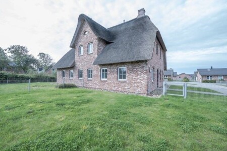 Foto 4 Ferienhaus Ostfriesland Nordfriesland Reetdachidylle am Deich - Charmante Doppelhaushälften (Objekt 98753) buchen