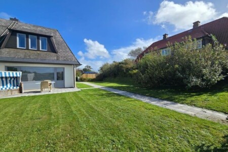 Foto 3 Ferienwohnung Ostfriesland Sylt Ferienhaus Am Dorfteich 16a OG (Objekt 92074) buchen