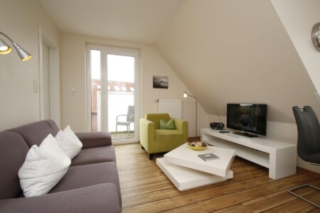 Foto 1 Ferienwohnung Ostfriesland Juist Uns to Hus Waterkant (Objekt 86839) buchen