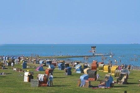 Foto 4 Ferienwohnung Ostfriesland Butjadingen Mastkorb mit Grill und Garten (Objekt 87309) buchen