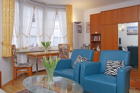 Foto 1 Ferienwohnung Ostfriesland Zwischen Elbe und Weser Fischerhus, Whg. 1 (Objekt 89725) buchen