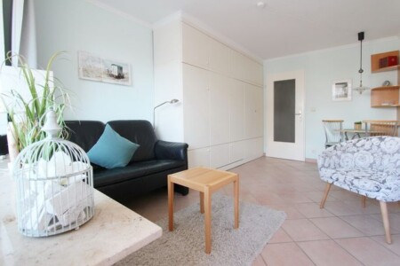 Foto 4 Ferienwohnung Ostfriesland Sylt App. 5, Holsteinisches Haus, Obererdgeschoss (Objekt 89000) buchen