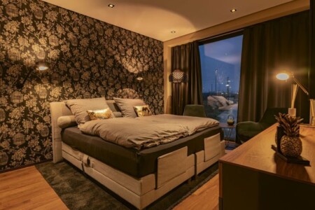 Foto 1 Ferienwohnung Ostfriesland Emden OHANA-Suite by ZZN in Emden (Objekt 90833) buchen