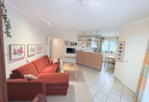 Rosenhus 3