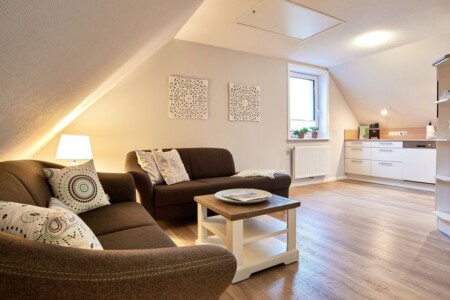 Foto 3 Ferienwohnung Ostfriesland Föhr Südstern OG, Schwalbenweg (Objekt 92696) buchen