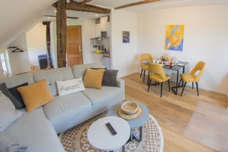 Foto 4 Ferienwohnung Ostfriesland Friesland Kleines Reethuus Apartment, FeWo Vermittlung Nordsee (Objekt 97956) buchen