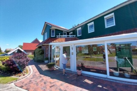 Foto 1 Ferienwohnung Ostfriesland Dornum & Umgebung Grosszügige Ferienwohnung in Ostfriesland (Objekt 37921) buchen