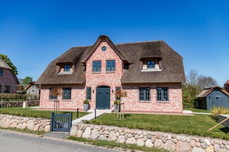 Foto 1 Ferienhaus Ostfriesland Föhr Reethüs Oevenum - Klassik trifft auf Moderne (Objekt 100193) buchen