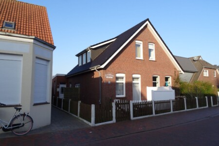Foto 1 Ferienwohnung Ostfriesland Borkum Haus Moana,  Wohnung 1 (Objekt 24514) buchen