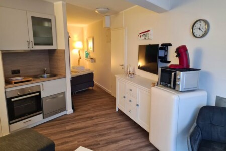 Foto 2 Ferienwohnung Ostfriesland Juist Strandburg Juist Apartment 208 - Schwimmbad und Sauna kostenfrei (Objekt 81138) buchen