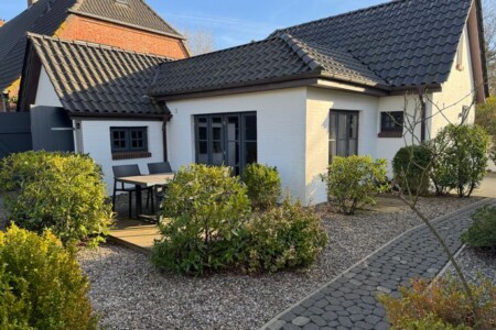 Foto 3 Ferienhaus Ostfriesland Föhr Stylisch Wohnen in Wyk - Ferienhaus Mal Huus (Objekt 100814) buchen