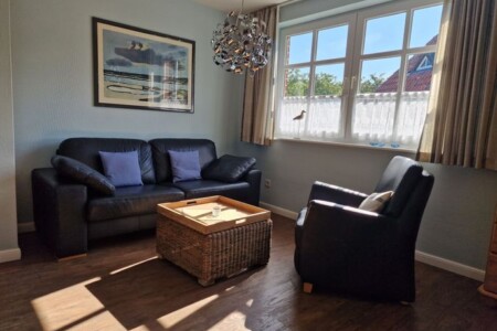 Foto 1 Ferienwohnung Ostfriesland Föhr Haus Gmelinstr. 32 OG (Objekt 88621) buchen