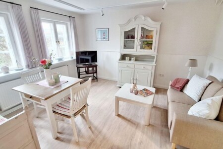 Foto 3 Ferienwohnung Ostfriesland Föhr Landhaus Rosenhof Wohnung 2 (Objekt 101111) buchen