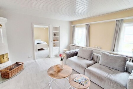 Foto 1 Ferienwohnung Ostfriesland Föhr Landhaus Rosenhof Wohnung 1 (Objekt 101109) buchen