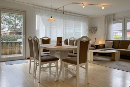Foto 2 Ferienwohnung Ostfriesland Föhr Föhrhaus EG in Wyk, Feldstraße (Objekt 101265) buchen