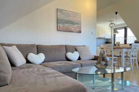 Foto 3 Ferienwohnung Ostfriesland Föhr Föhrhaus OG in Wyk, Feldstraße (Objekt 101266) buchen