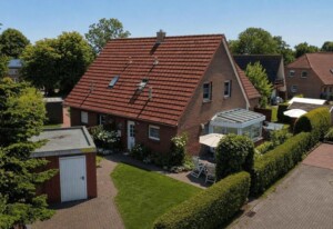 FH Ostfrieslandtraum mit Wintergarten und eingezäuntem Grundstück