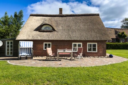 Foto 4 Ferienhaus Ostfriesland Nordfriesland Reetdachhaus Haubarg-Kieker (Objekt 90446) buchen
